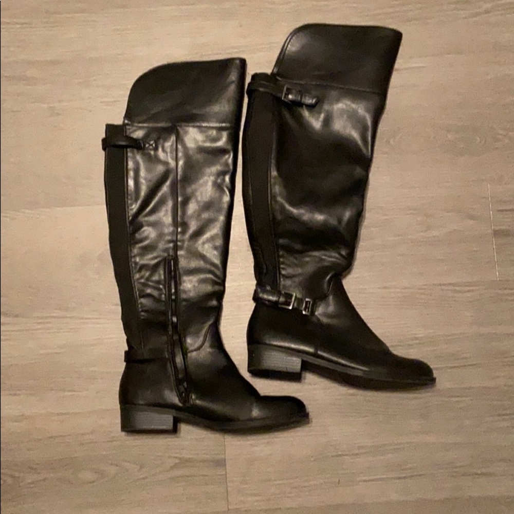 Women’s knee high boots